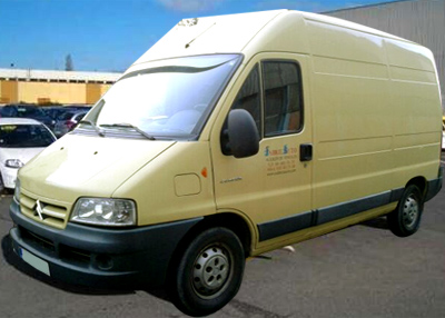 alquiler del vehiculo citroen jumper 2.2 hdi